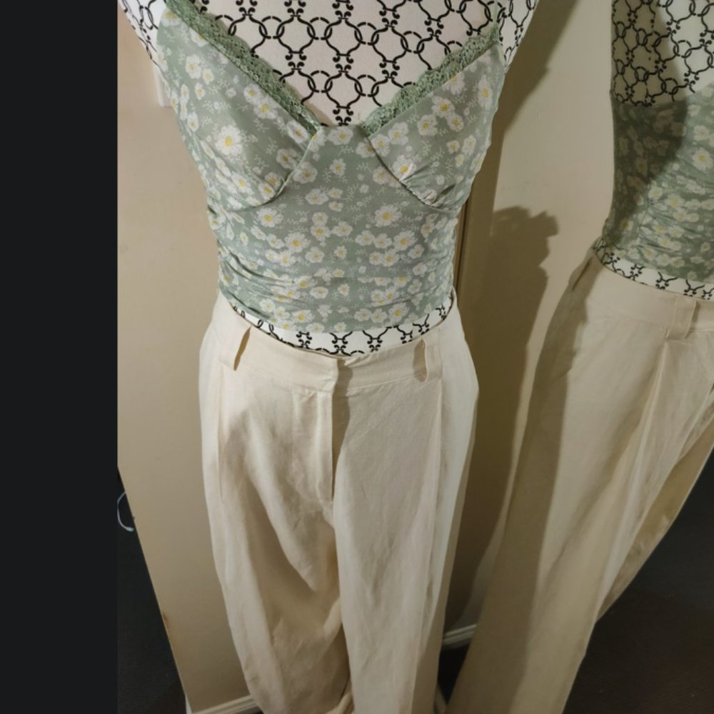 Green floral crop top - Picture 9 of 11